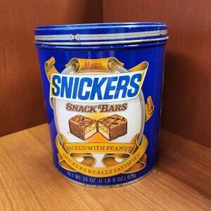 VINTAGE 1984 TIN CAN SNICKERS SNACK BARS MARS METAL